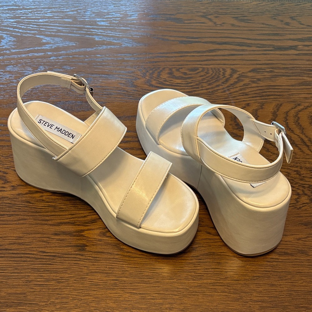 Steve Madden Women's White Platform Sandals